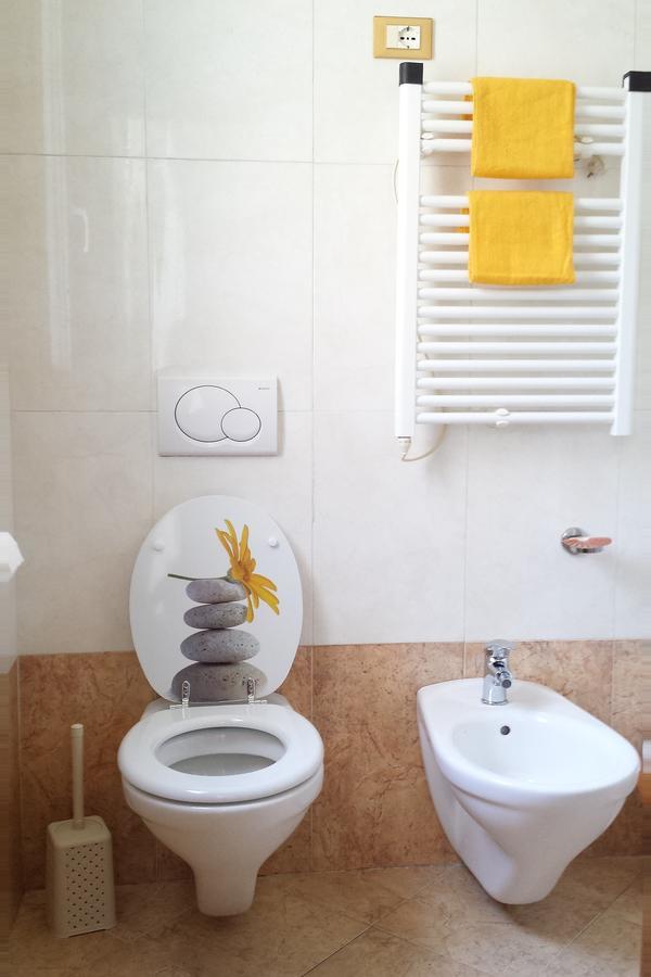Residence La Villetta Rimini Ngoại thất bức ảnh